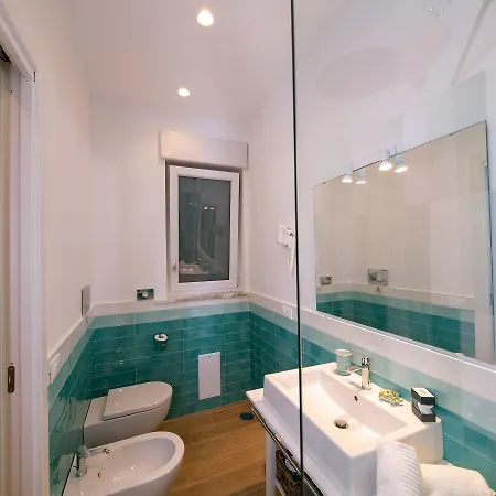 Dea ゲストハウス 4*