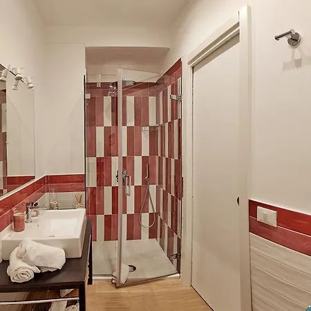 ゲストハウス Dea 4*