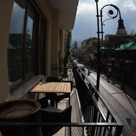 Dea ゲストハウス 4*