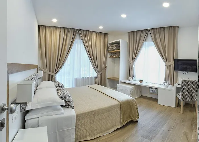 Dea Πανσιόν Σορέντο