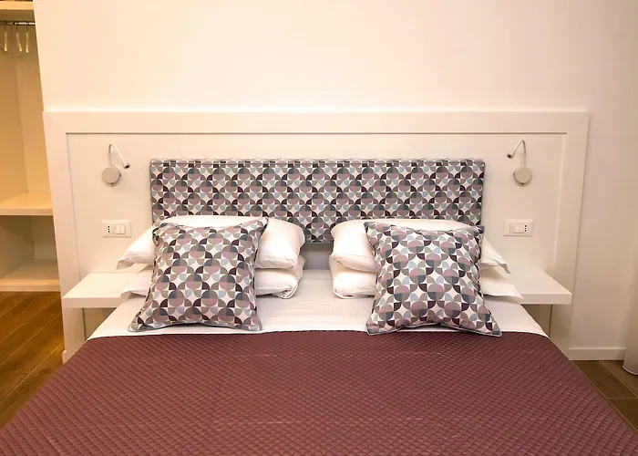 Dea 招待所 索伦托