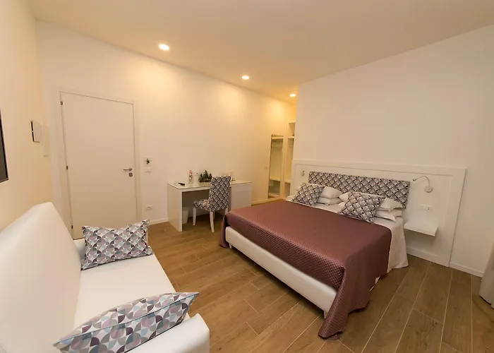 Dea 招待所 索伦托